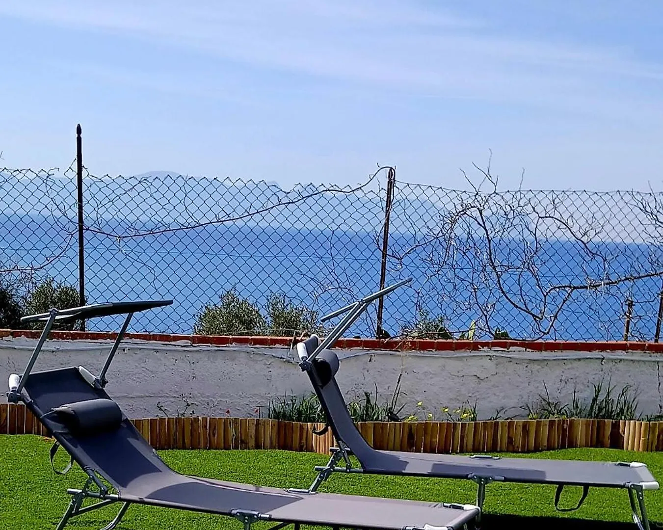 Villa Dei Tramonti テッラジーニ アパート